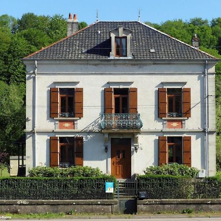 Bed and Breakfast Au Fil Du Temps Fougerolles-Saint-Valbert Zewnętrze zdjęcie