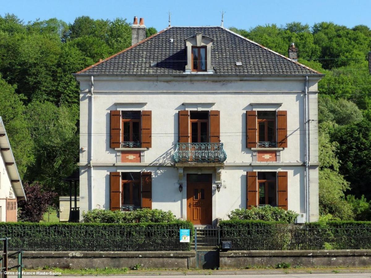 Bed and Breakfast Au Fil Du Temps Fougerolles-Saint-Valbert Zewnętrze zdjęcie