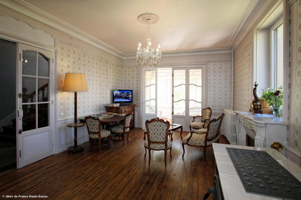 Bed and Breakfast Au Fil Du Temps Fougerolles-Saint-Valbert Zewnętrze zdjęcie