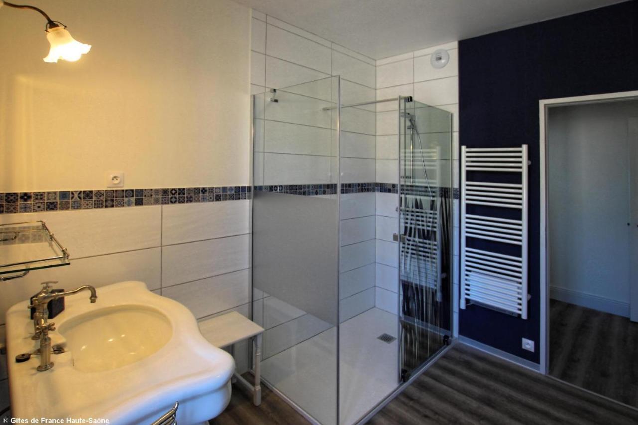 Bed and Breakfast Au Fil Du Temps Fougerolles-Saint-Valbert Zewnętrze zdjęcie