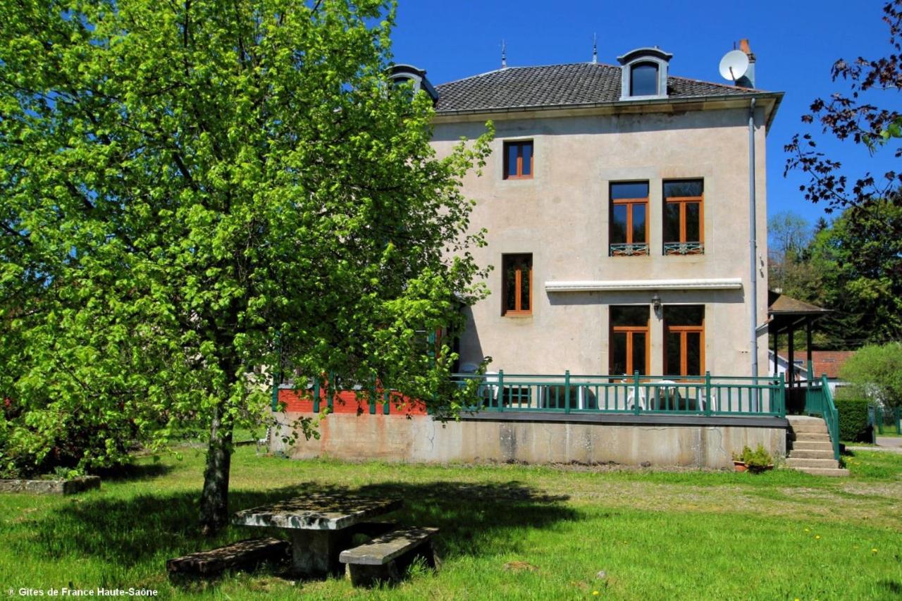 Bed and Breakfast Au Fil Du Temps Fougerolles-Saint-Valbert Zewnętrze zdjęcie